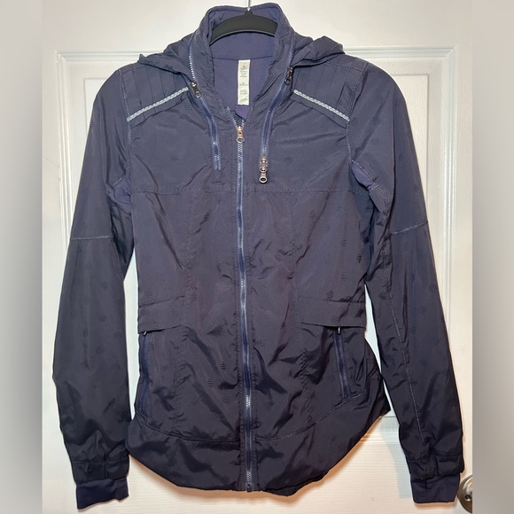 🍋Lululemon Spring Forward Jacket- Stripe Dot Cadet Blue/ Size 2 - Picture 7 of 11